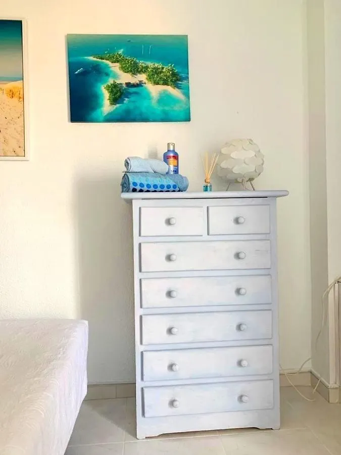 Estudio Muy Acogedor En بينالماذينا 0*,  إسبانيا