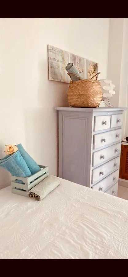 Estudio Muy Acogedor En Benalmádena Daire