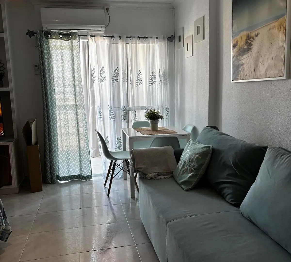 Estudio Muy Acogedor En Benalmádena Daire
